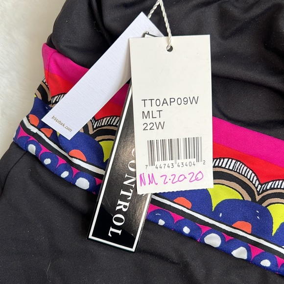 NWOT Trina Turk Plus Tanzania Scarf Plunge One Piece Swimsuit Size W22 - Picture 8 of 9